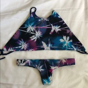 XS reversible halter top bikini set